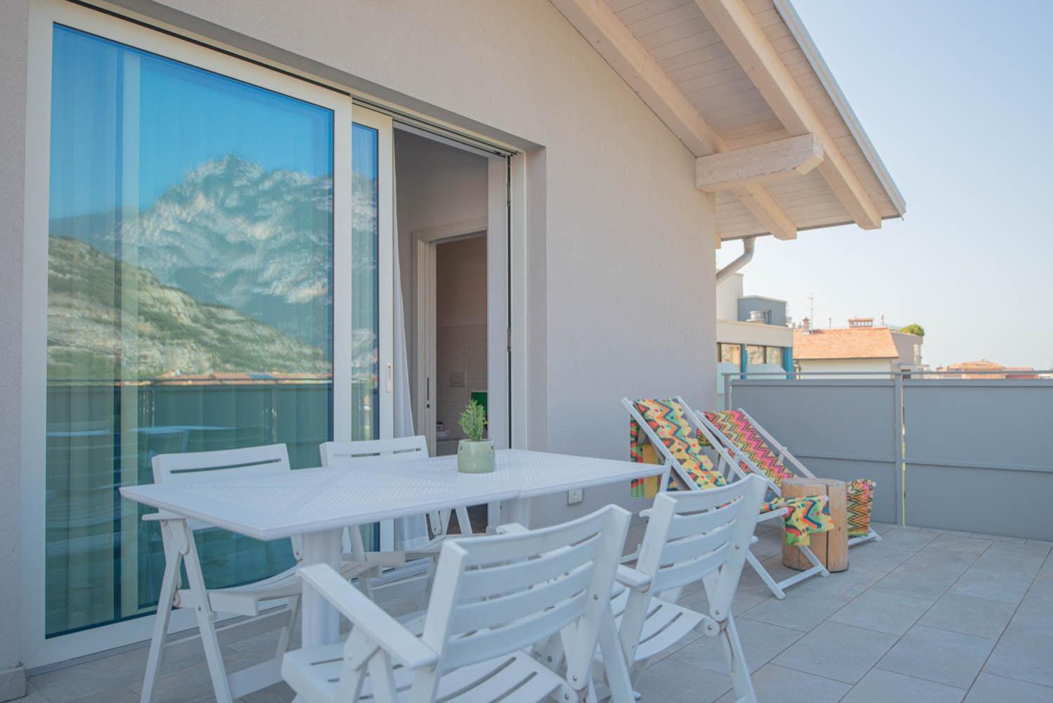 Glocal Torbole Hotel Torbole Sul Garda Luaran gambar