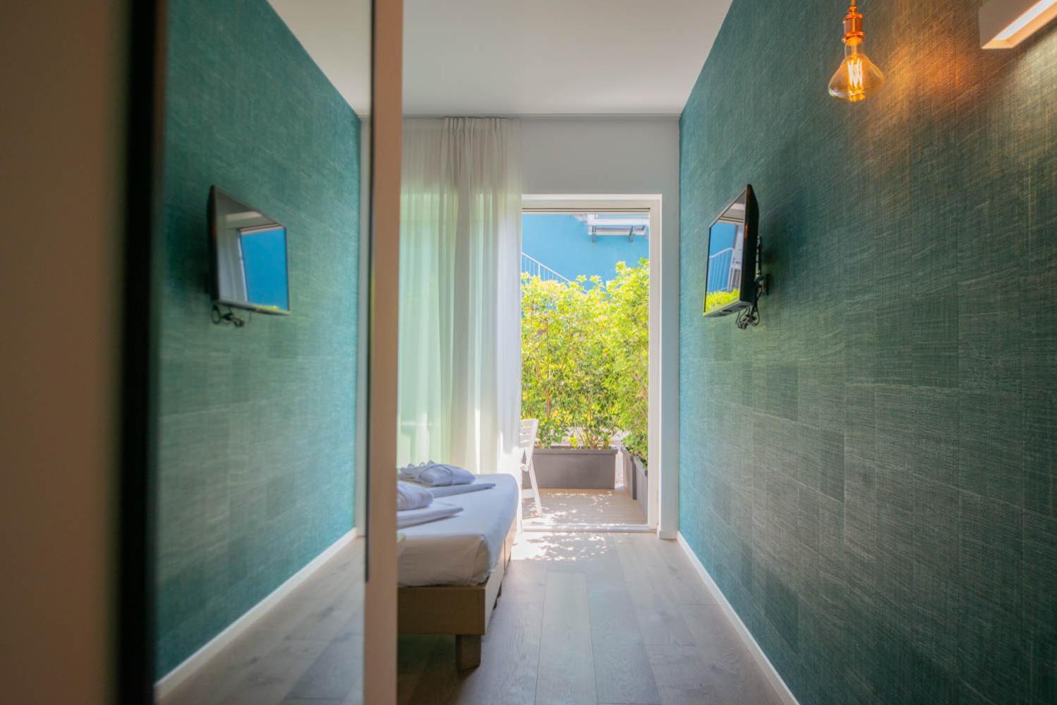 Glocal Torbole Hotel Torbole Sul Garda Luaran gambar